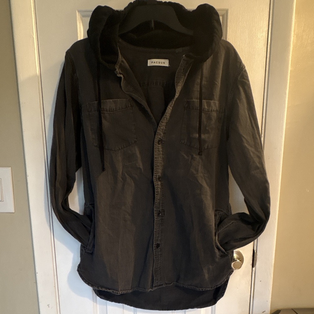 PacSun Men's Black Denim Cotton Button-Up Shirt M Long Sleeve Pockets